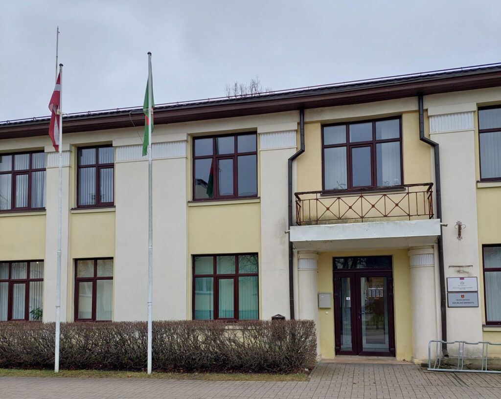 Aluksniesiem.lv raksta attēla aizvietotājs