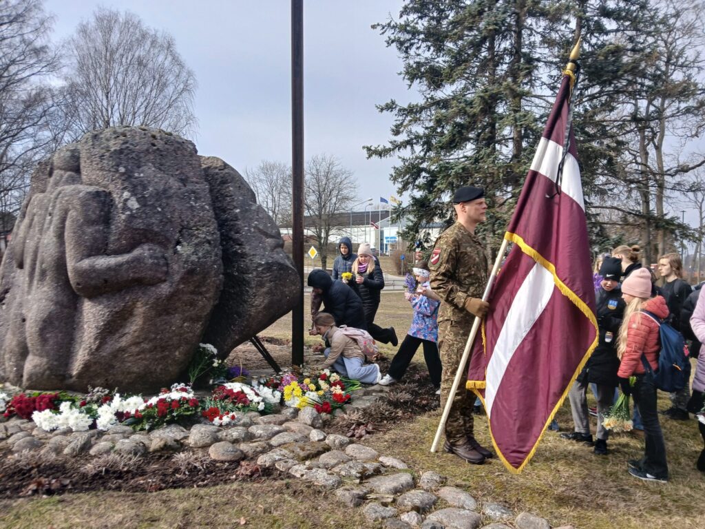 Aluksniesiem.lv raksta attēla aizvietotājs