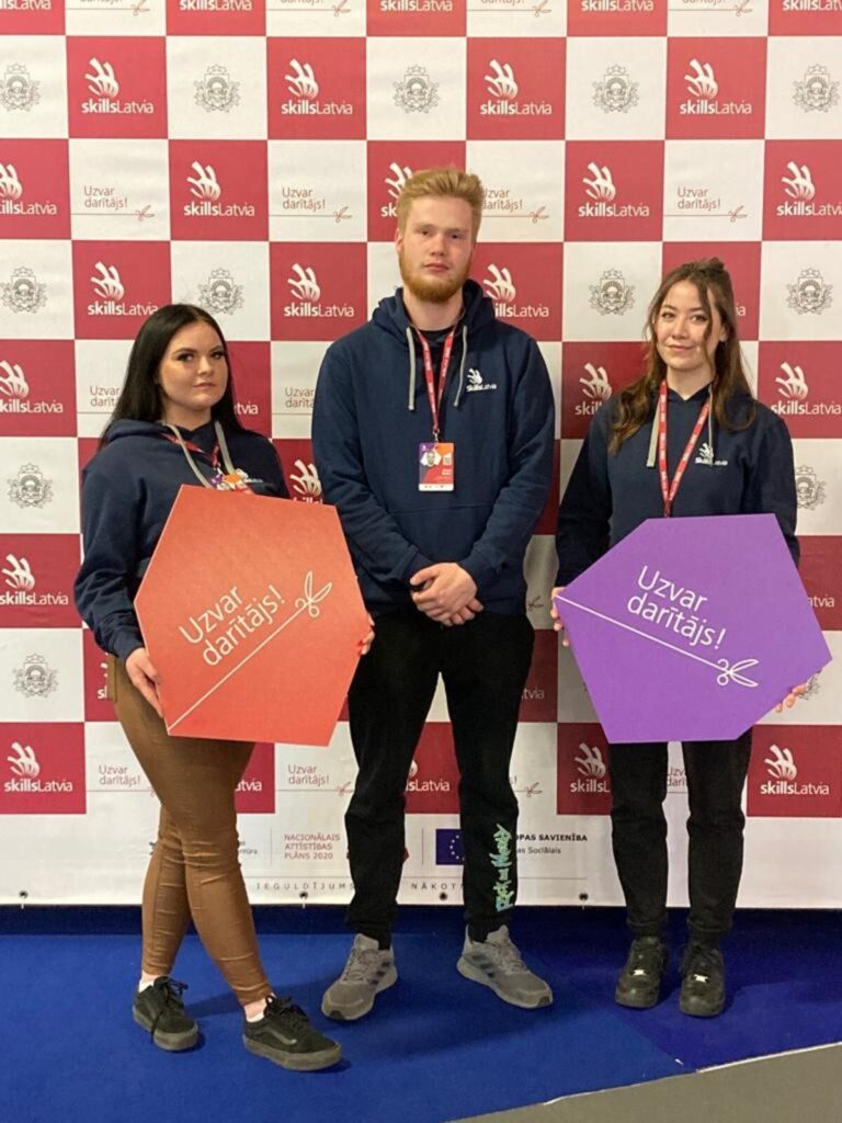 Autors: Foto: No Smiltenes tehnikuma arhīva