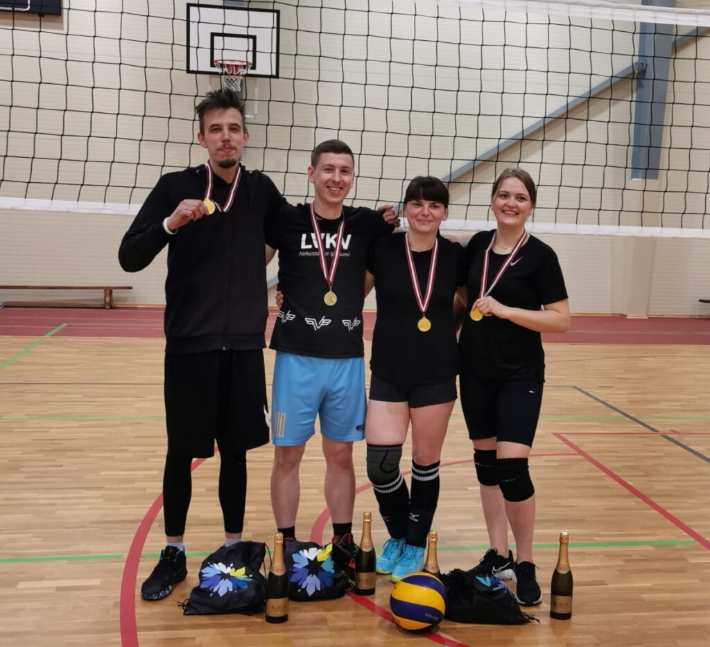 Autors: Foto: No "Facebook"