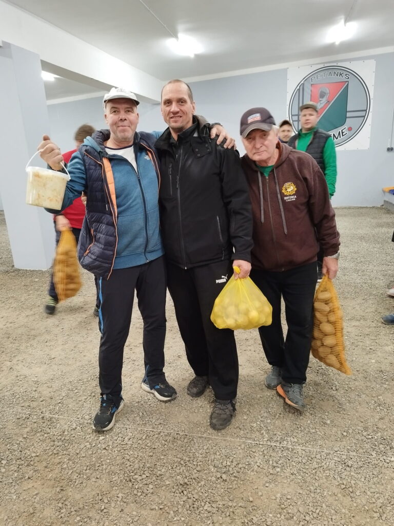 Autors: Foto: No 'Facebook'