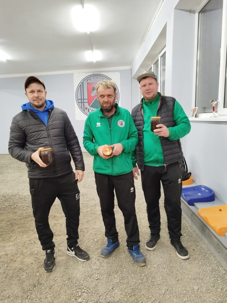 Autors: Foto: No 'Facebook'