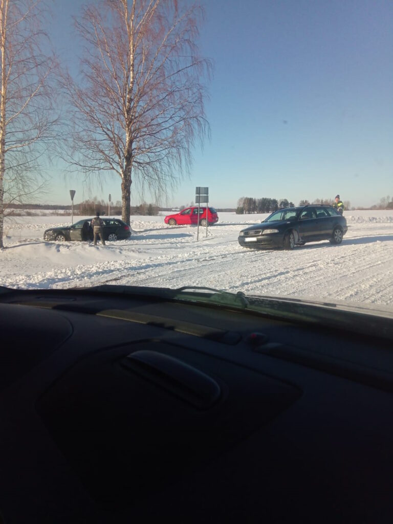 Sadursme Variņu pagastā. Aculiecinieka foto.