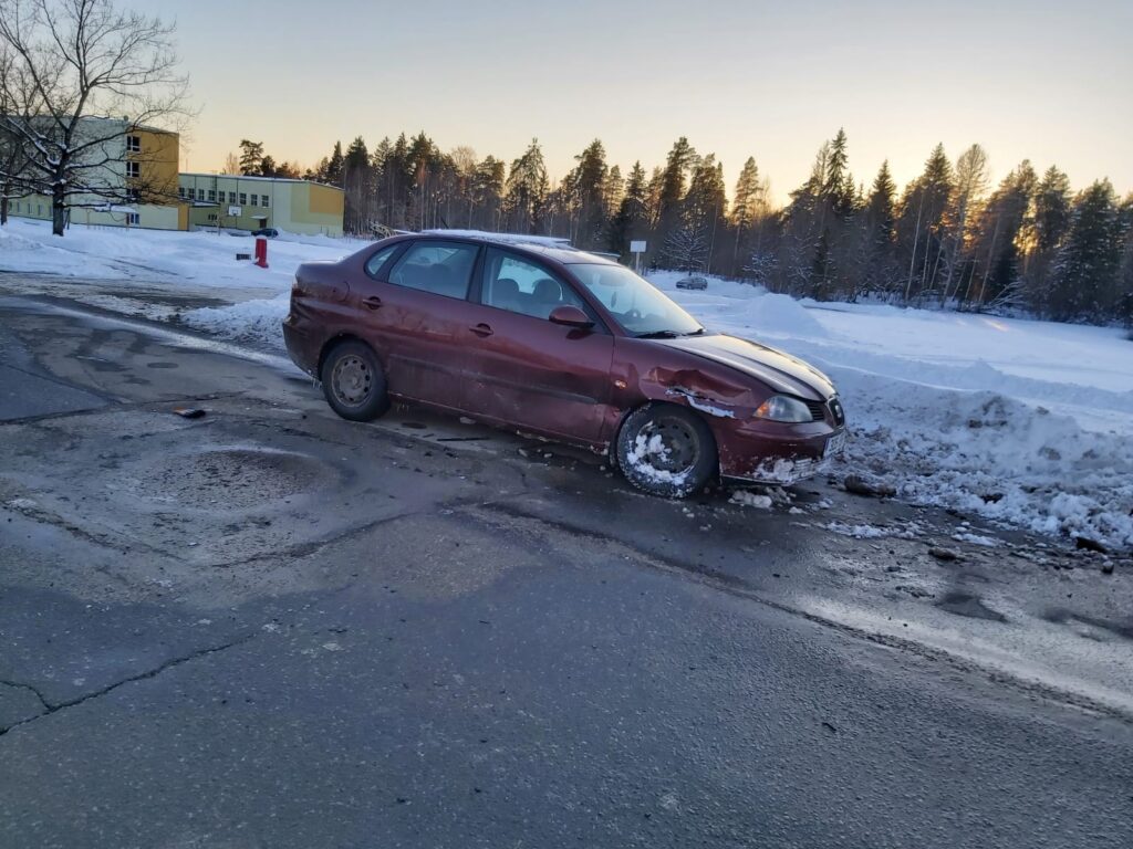 Sadursmes Ausekļa ielā sekas. Aculiecinieka foto.