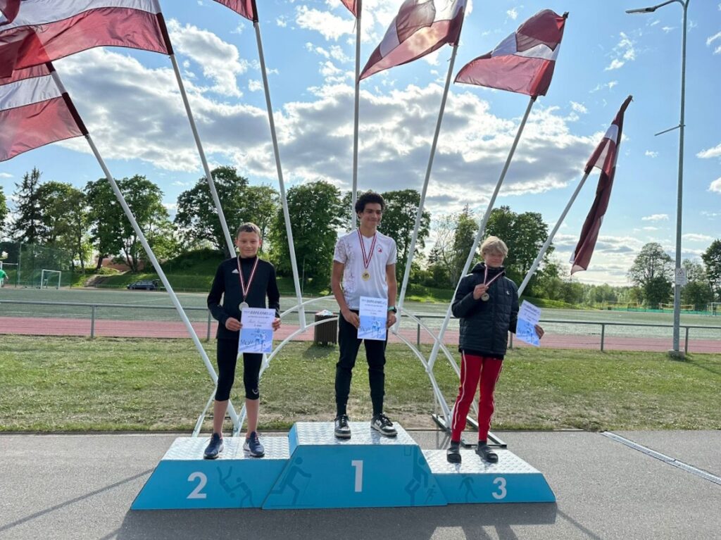 Aluksniesiem.lv raksta attēla aizvietotājs