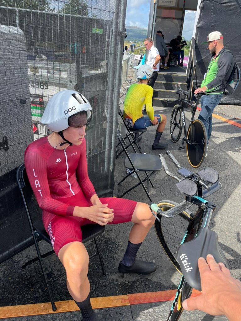 Autors: Foto: No 'Facebook'