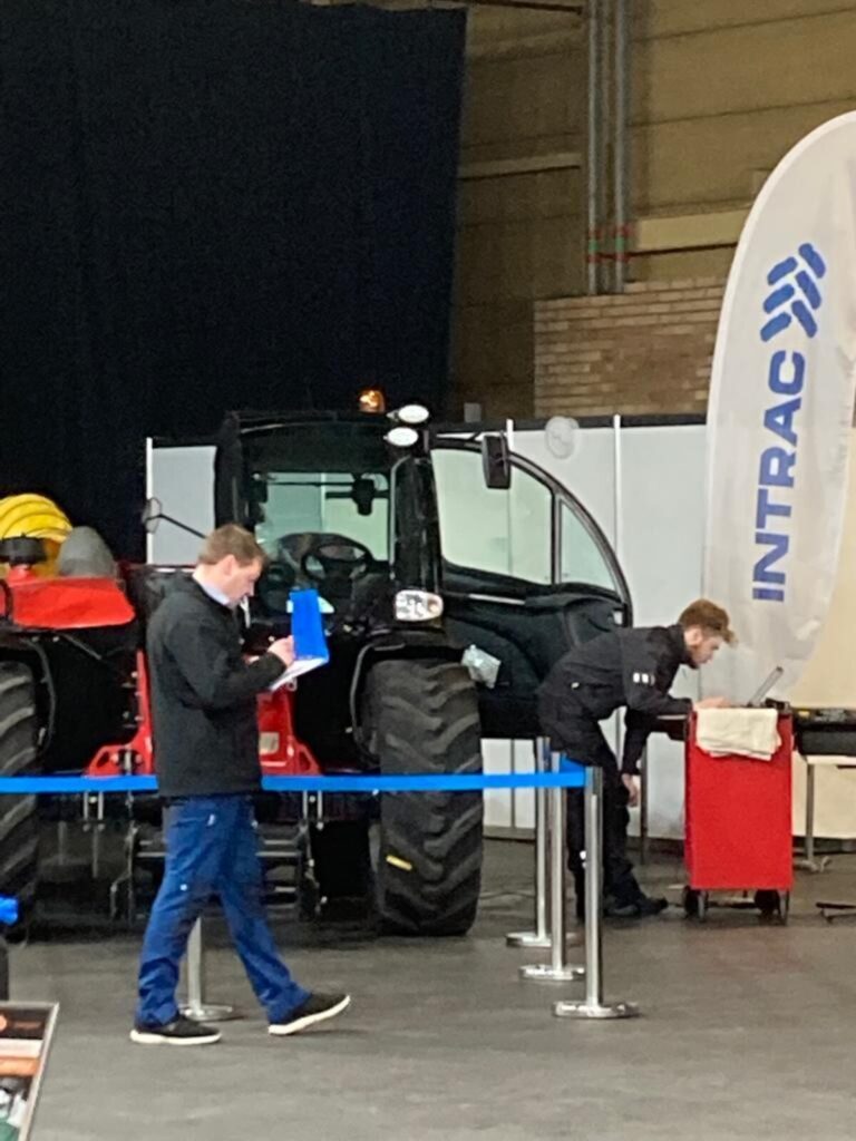 Autors: Foto: No Smiltenes tehnikuma arhīva