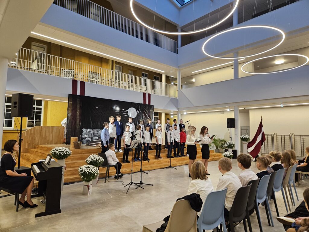 Aluksniesiem.lv raksta attēla aizvietotājs