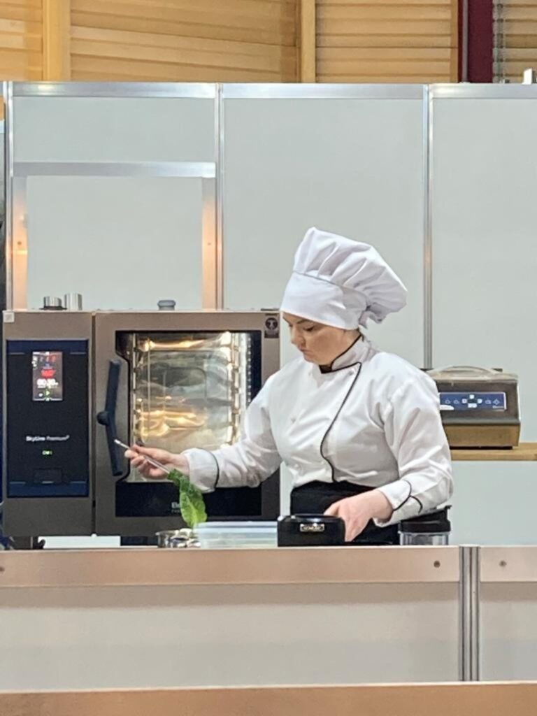 Autors: Foto: No Smiltenes tehnikuma arhīva