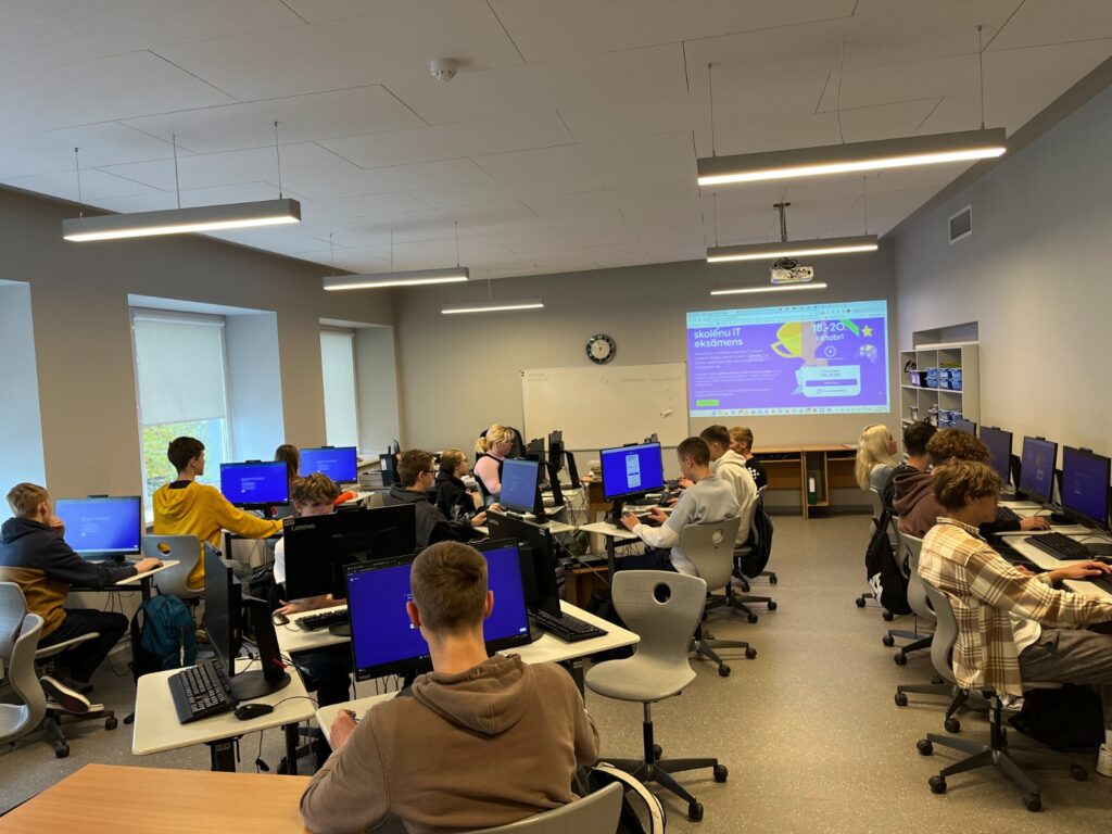 Aluksniesiem.lv raksta attēla aizvietotājs