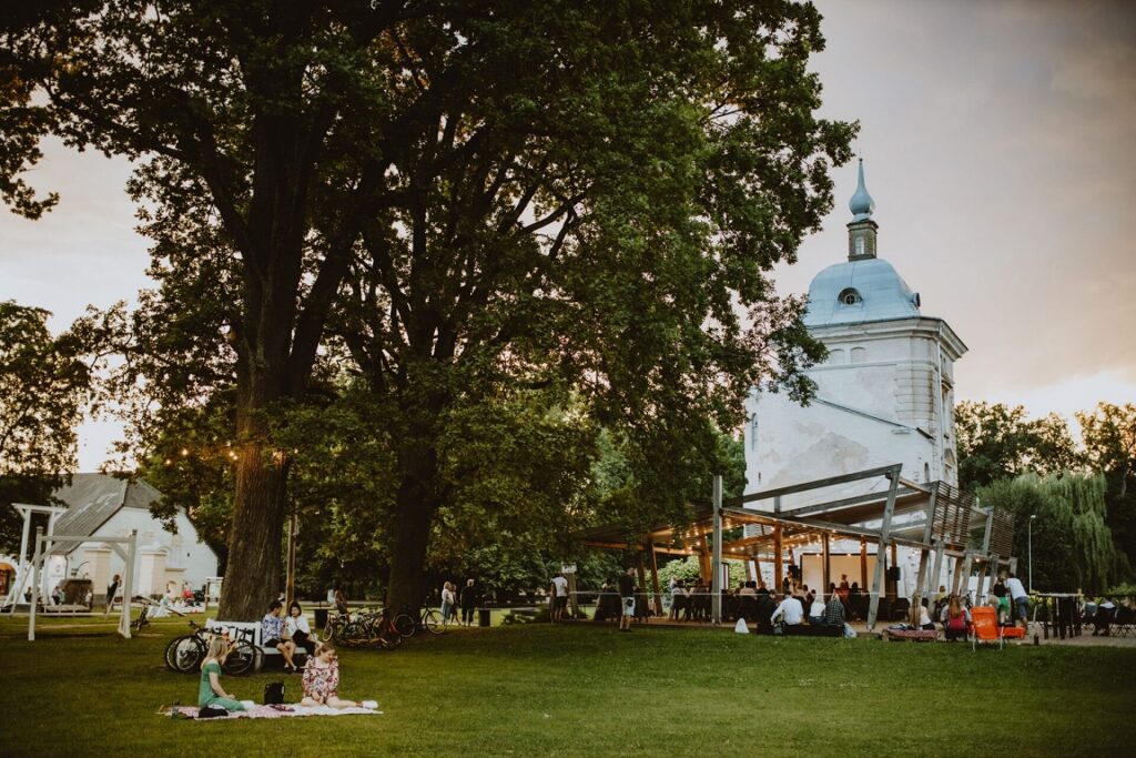 Aluksniesiem.lv raksta attēla aizvietotājs