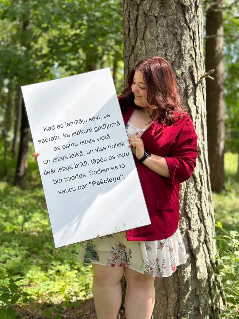 Smiltenes novada Tūrisma informācijas centra vadītājai Unai Kasparinskai netrūkst jaunu ideju, ko varētu īstenot šajā gadā. Mērķtiecīgi un neatlaidīgi viņa tās centīsies īstenot kopā ar savu komandu. Attēlā Vaidavas dabas takā Apē.

Autors: FOTO: NO PERSONĪGĀ ARHĪVA