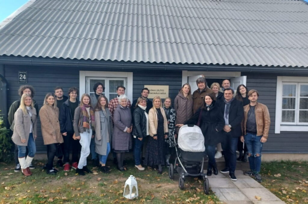 Aluksniesiem.lv raksta attēla aizvietotājs