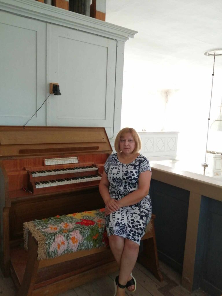 Drustu draudzes priekšniece Ieva Lejmalniece aicina ikvienu interesentu rast iespēju piektdien apmeklēt Drustu baznīcu, lai dzirdētu, kā vēsturiskās ērģeles skan pēc to restaurācijas.