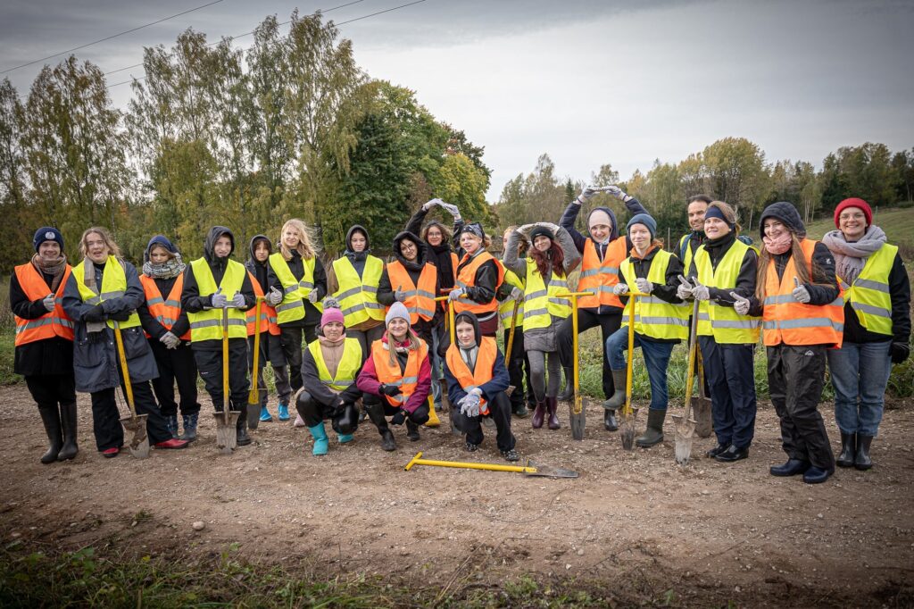 Aluksniesiem.lv raksta attēla aizvietotājs