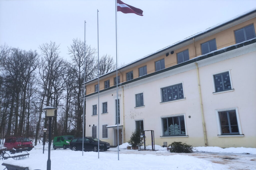 Aluksniesiem.lv raksta attēla aizvietotājs