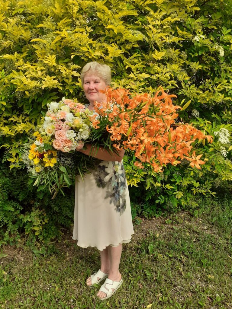 Vietējie pastnieci Sandru sauc par sirds cilvēku un saka: “Apbalvojums ir godam pelnīts!”
