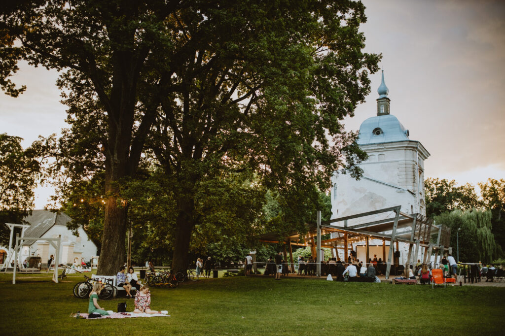 Aluksniesiem.lv raksta attēla aizvietotājs