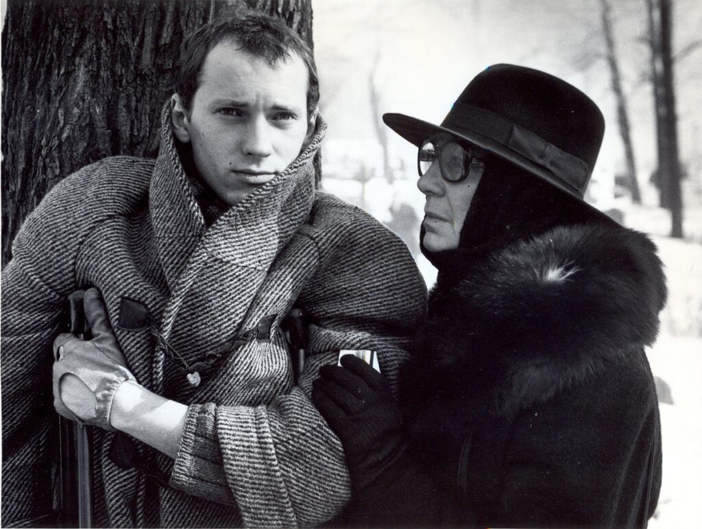 Kadrs no filmas 'Fotogrāfija ar sievieti un mežakuili'