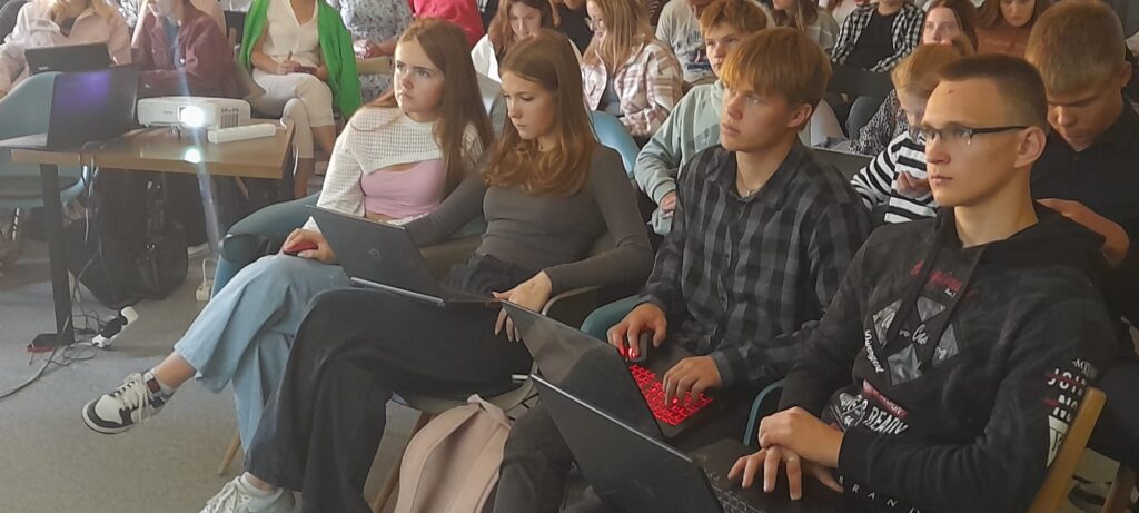 Aluksniesiem.lv raksta attēla aizvietotājs