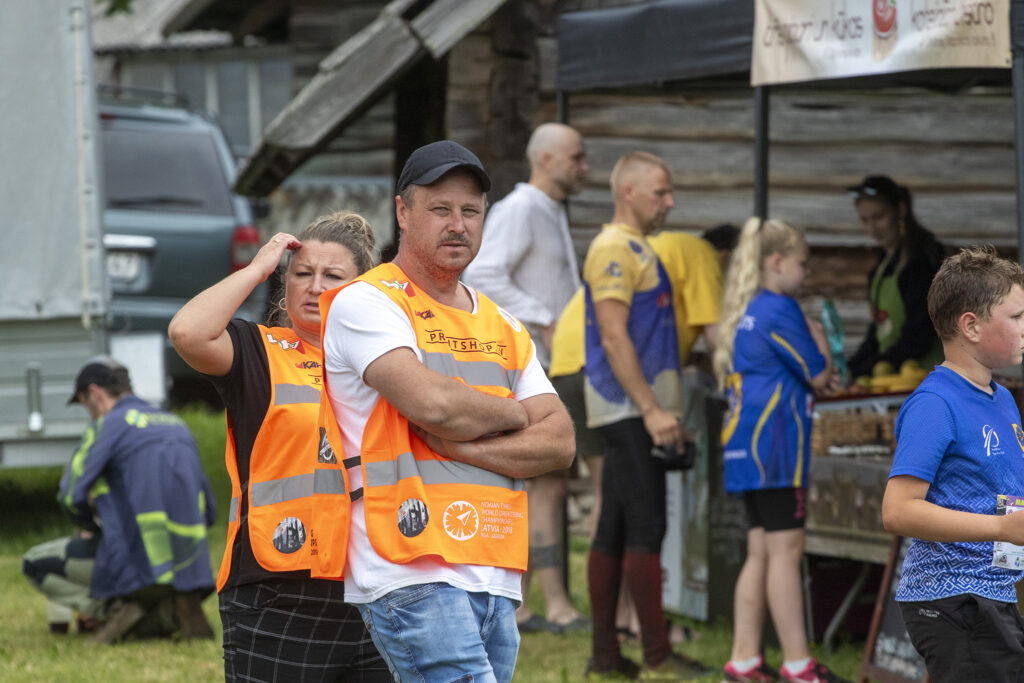Autors: Foto ar Azimuta sportistiem u.c. Foto Ojārs Millers un Valdis Paeglis.