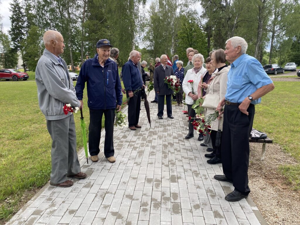 Aluksniesiem.lv raksta attēla aizvietotājs