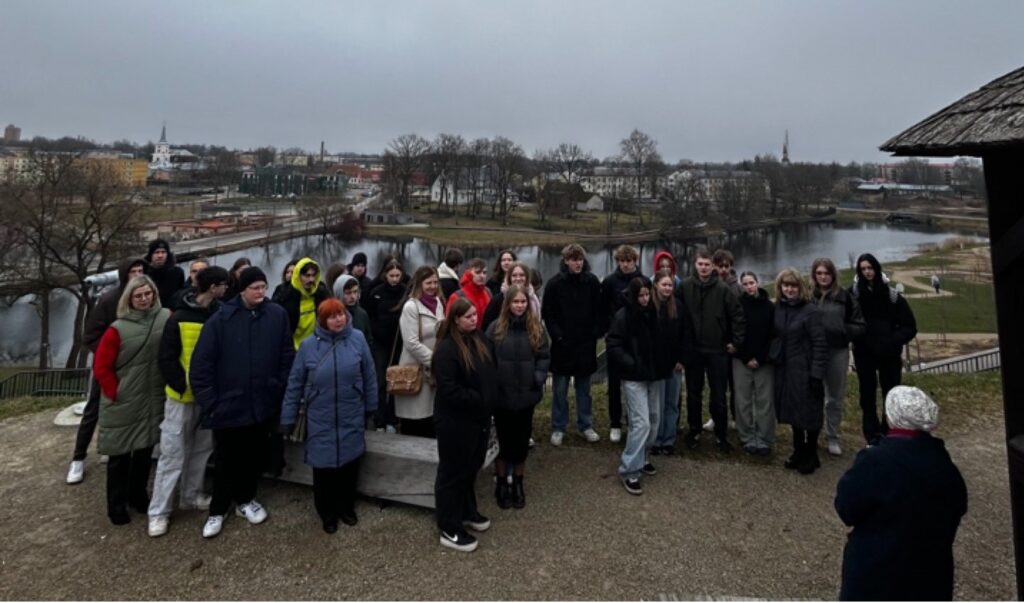 Aluksniesiem.lv raksta attēla aizvietotājs