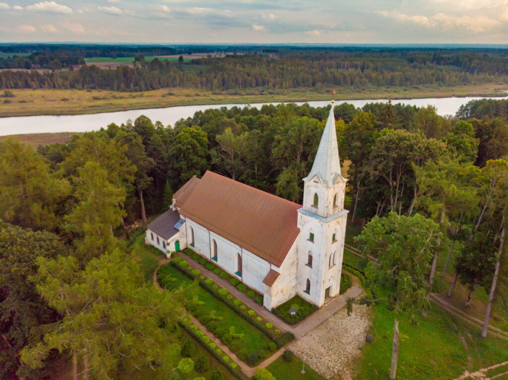 Aluksniesiem.lv raksta attēla aizvietotājs