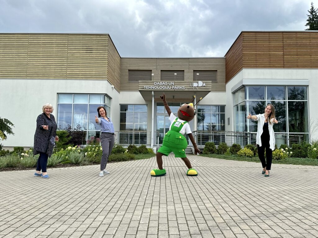 Aluksniesiem.lv raksta attēla aizvietotājs