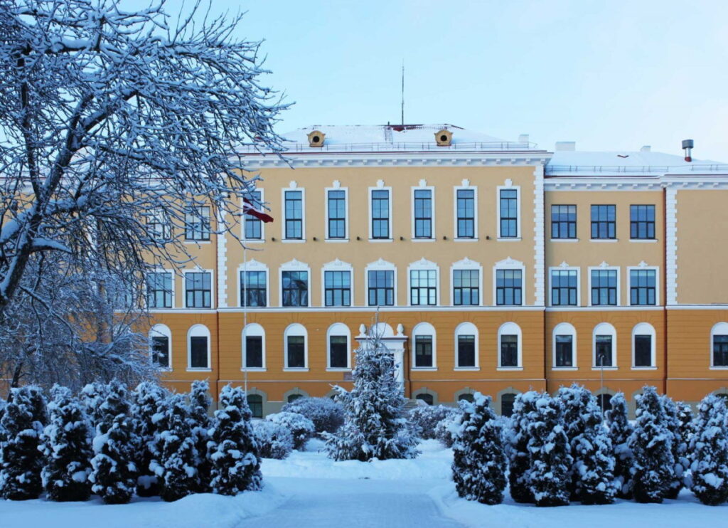 Aluksniesiem.lv raksta attēla aizvietotājs