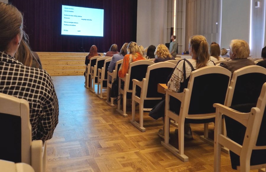 Aluksniesiem.lv raksta attēla aizvietotājs