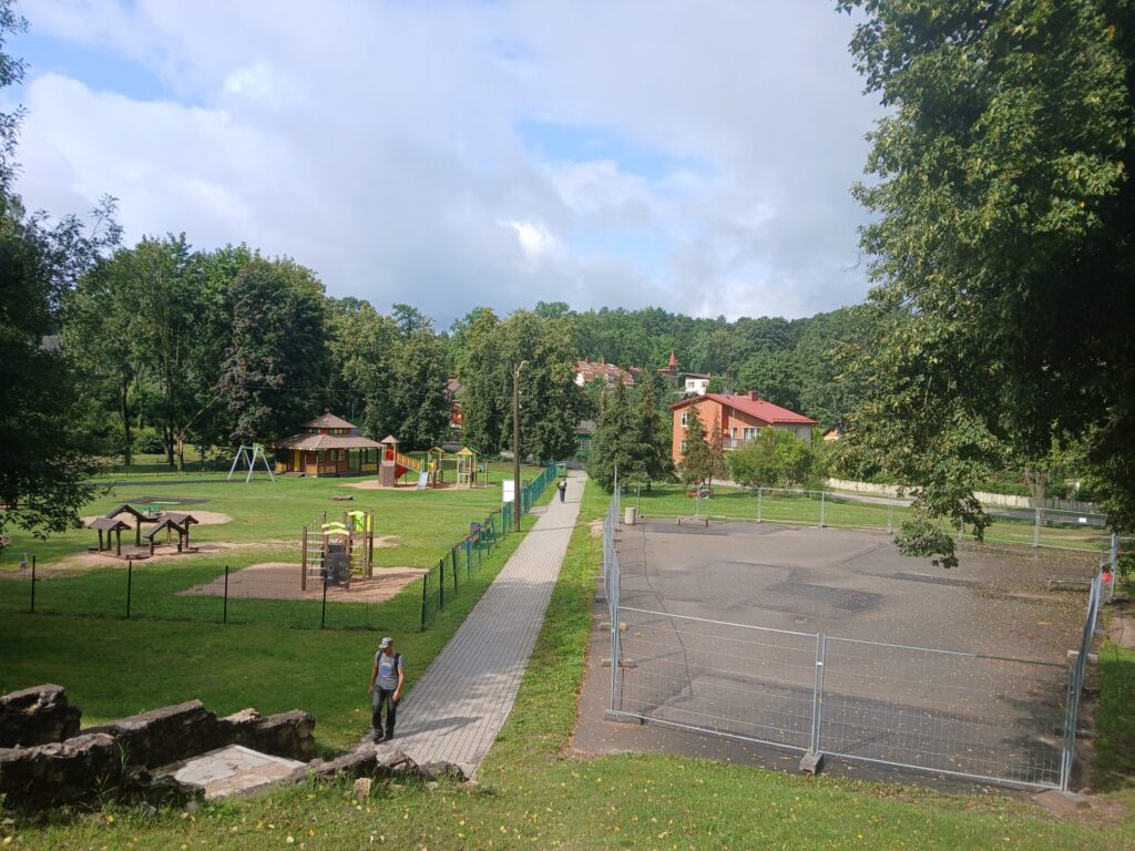 Aluksniesiem.lv raksta attēla aizvietotājs