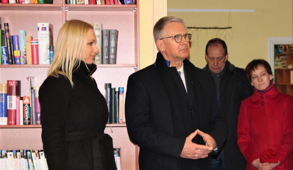 Aluksniesiem.lv raksta attēla aizvietotājs