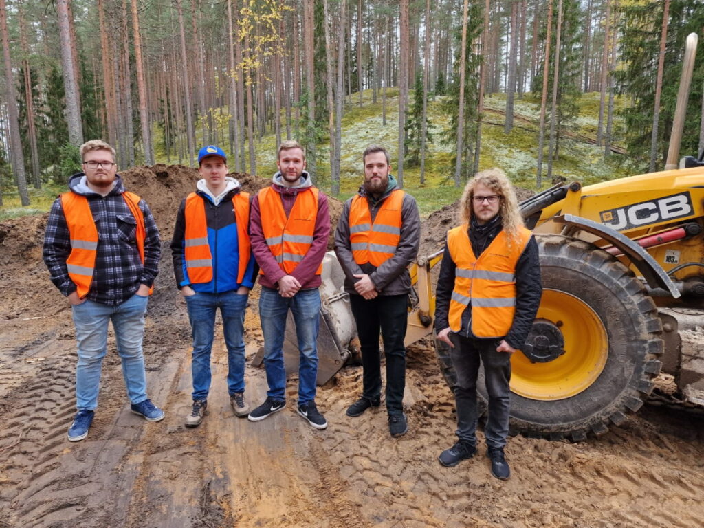 Aluksniesiem.lv raksta attēla aizvietotājs