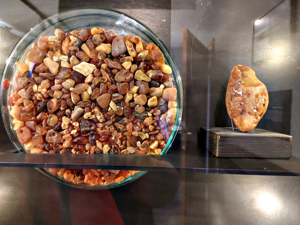 Mazos dzintariņus var atrast ikviens, bet lielos ir jāprot atrast.