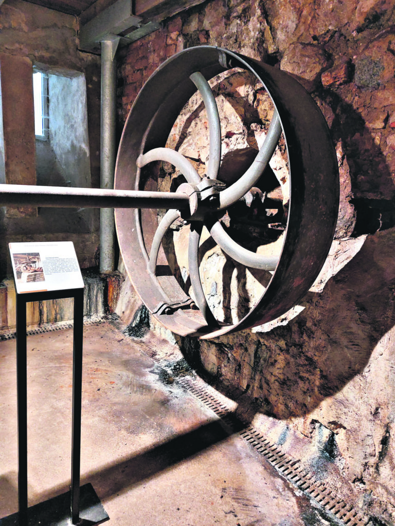 GALVENĀ dzirnavu darba ass.