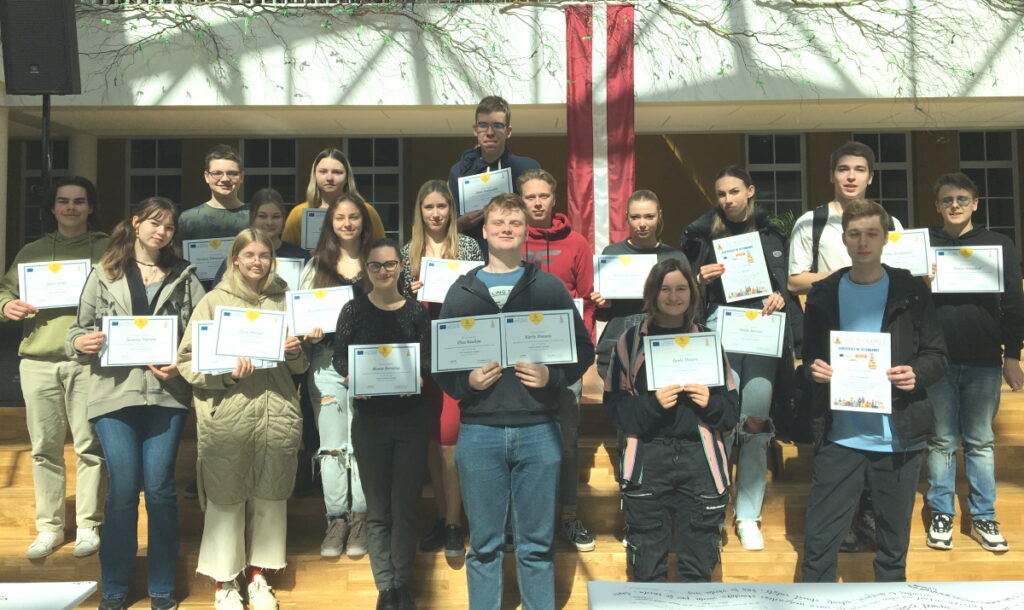 Aluksniesiem.lv raksta attēla aizvietotājs