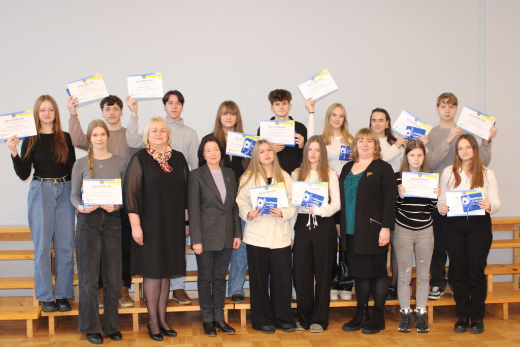 Aluksniesiem.lv raksta attēla aizvietotājs