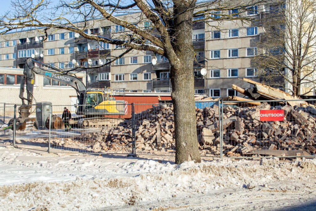 Aluksniesiem.lv raksta attēla aizvietotājs