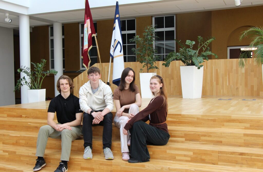 Aluksniesiem.lv raksta attēla aizvietotājs