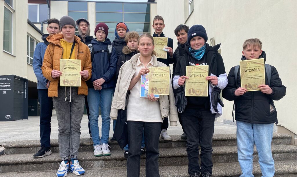 Aluksniesiem.lv raksta attēla aizvietotājs