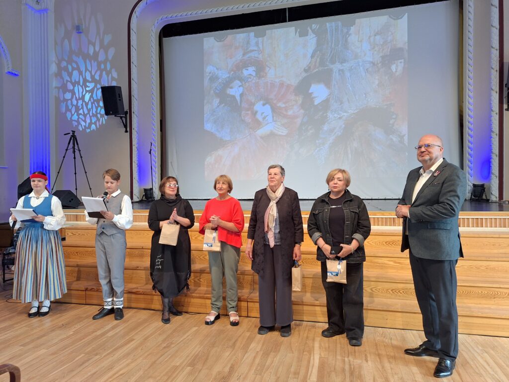 Aluksniesiem.lv raksta attēla aizvietotājs