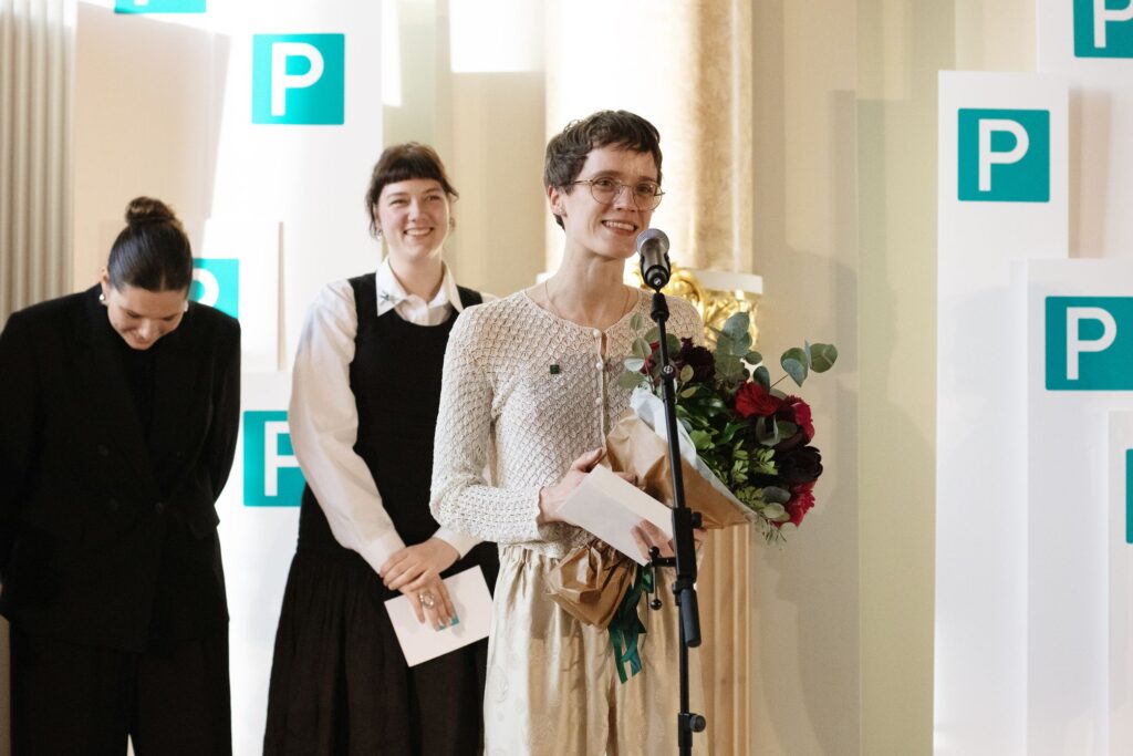 Skatītāju simpātiju balvas ieguvēja Luīze Rukšāne Purvīša balvas 2025 pasniegšanas ceremonijā LNMM 23.05.2025.
Autors: Foto: Kristīne Madjare