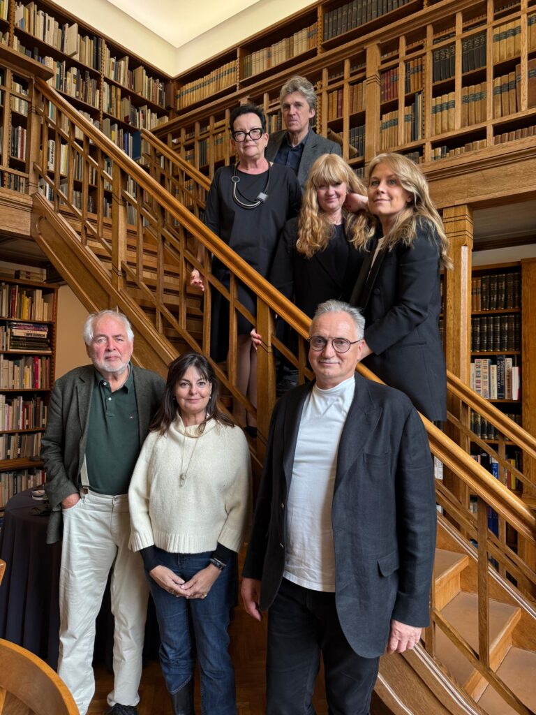 Purvīša balvas 2025 starptautiska žūrija Latvijas Nacionālajā mākslas muzejā.
Autors: Foto: Kristīne Madjare