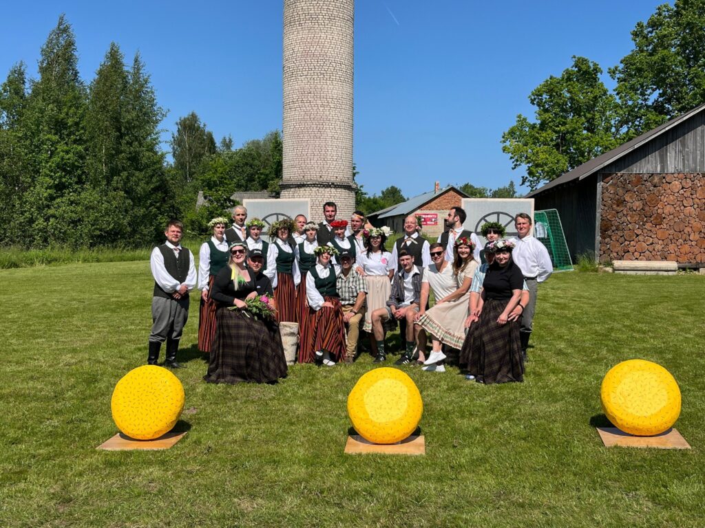 Aluksniesiem.lv raksta attēla aizvietotājs