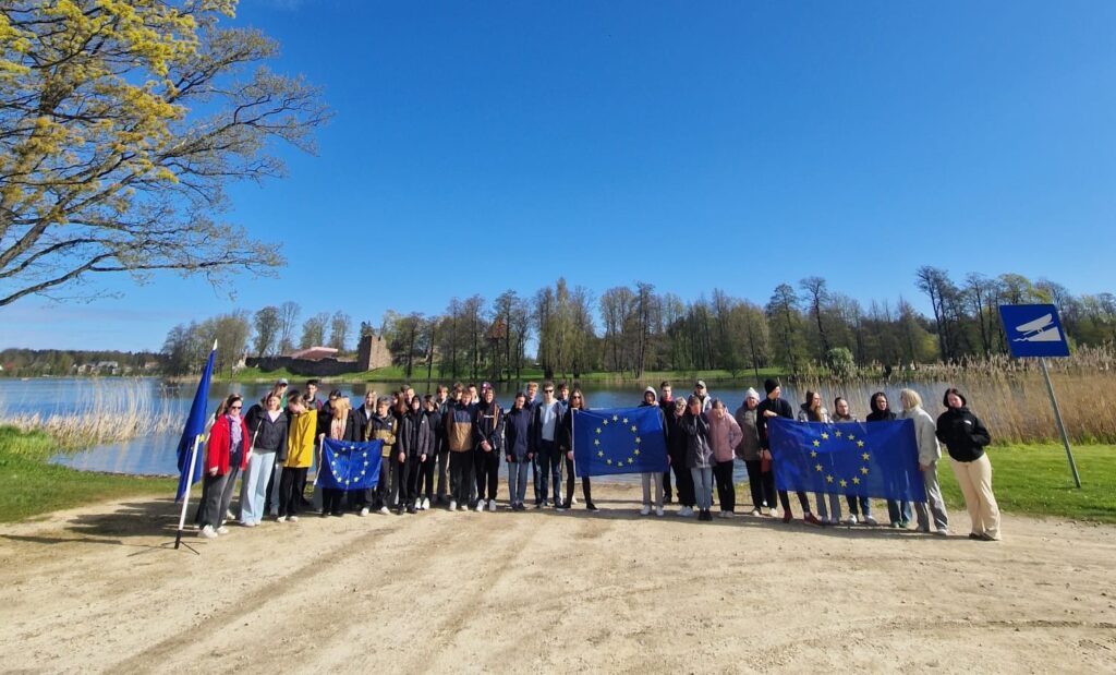 Aluksniesiem.lv raksta attēla aizvietotājs