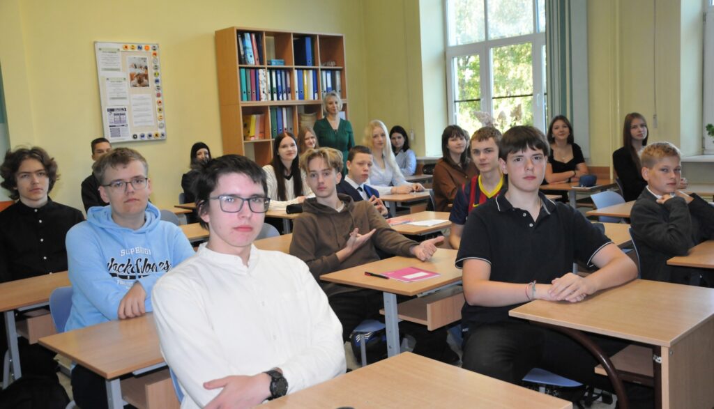 Aluksniesiem.lv raksta attēla aizvietotājs