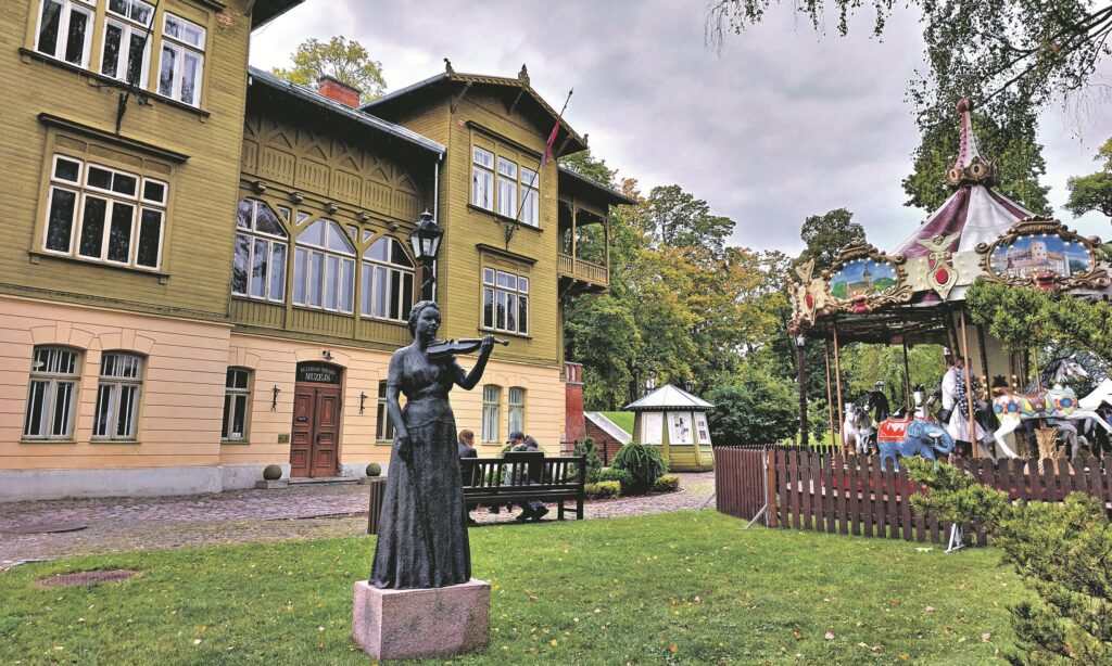 Aluksniesiem.lv raksta attēla aizvietotājs