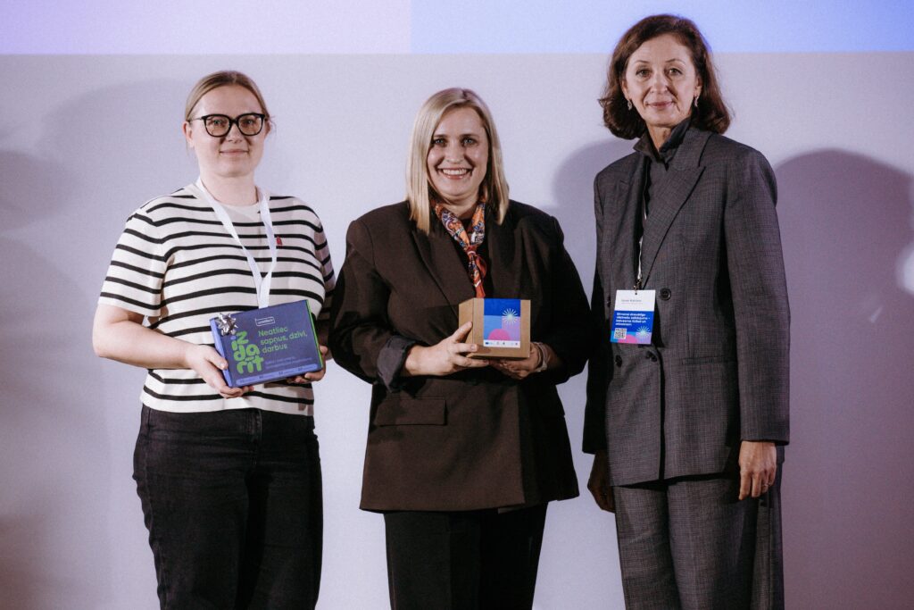 Aluksniesiem.lv raksta attēla aizvietotājs