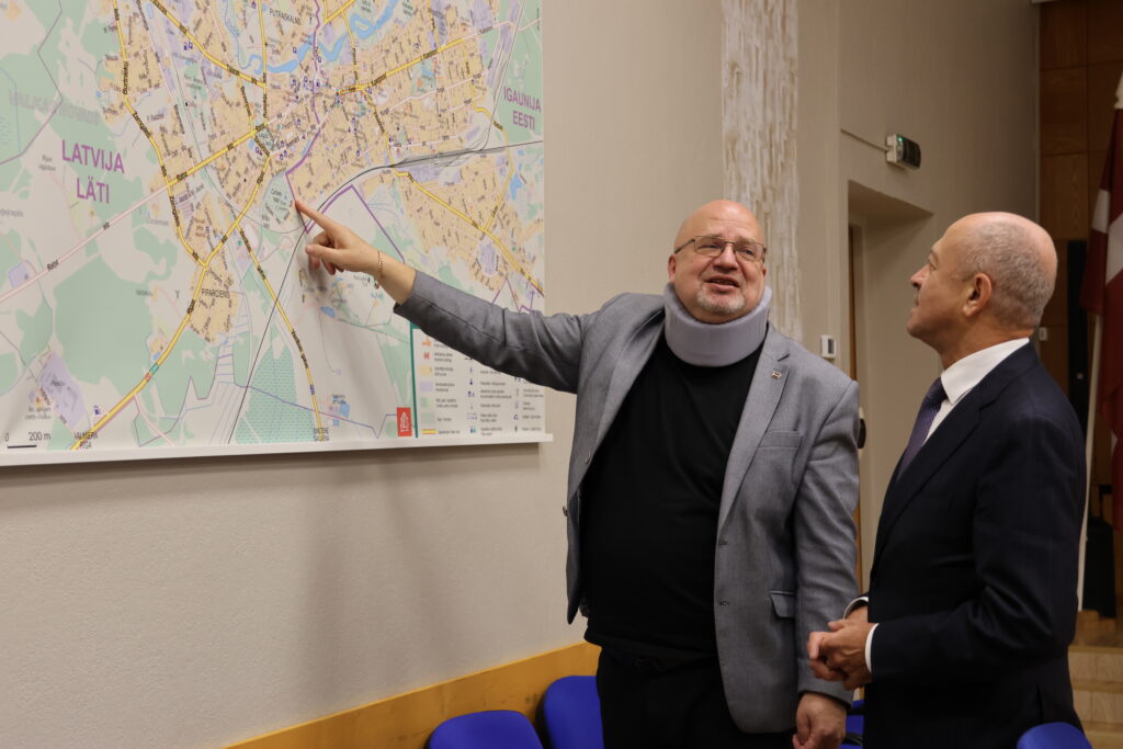 Aluksniesiem.lv raksta attēla aizvietotājs